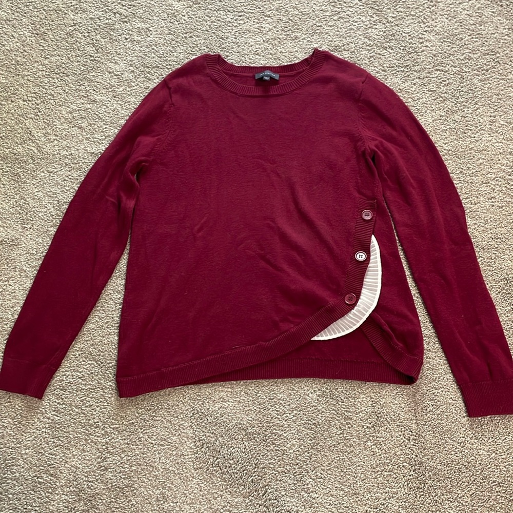 The Limited. Size small. Maroon sweater with button detailing